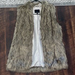 Fur vest